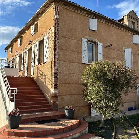 D'hotes Des Capellas